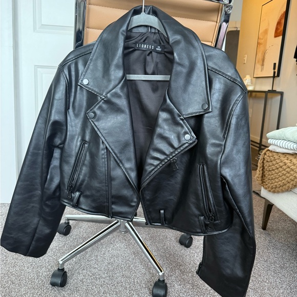 Lioness Black Leather Jacket - Picture 3 of 5